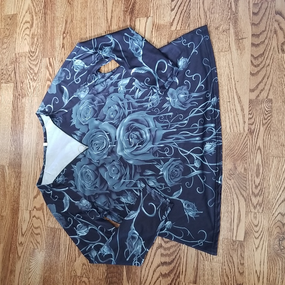 (L) Floral Soft Casual Abstract Soft Art Deco Swirly Flowy V Neck Casual Office